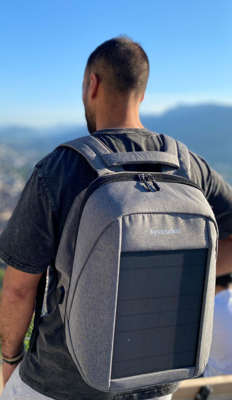 Sac à Dos Solaire KyvanaSun Thida – Éco-conçu avec Port USB | Rechargement Nomade
